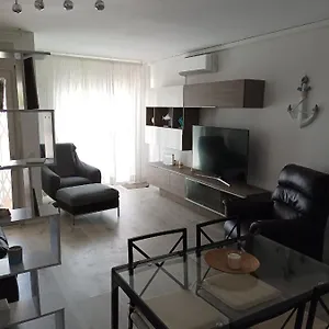Apartamento 2 Linea De Mar Con Entrada Independiente, Cubelles