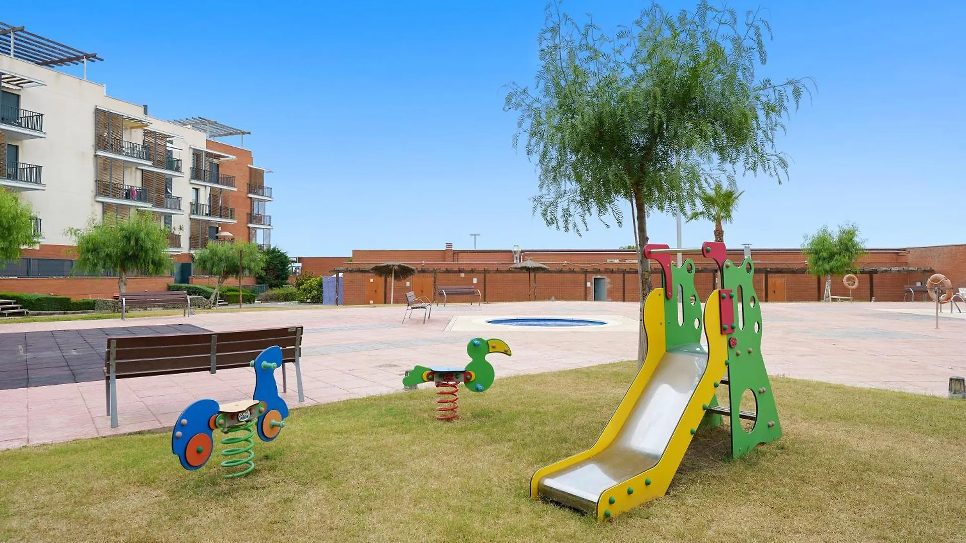 Atica Blue Sea Apartment Cubelles 0*,  Spain